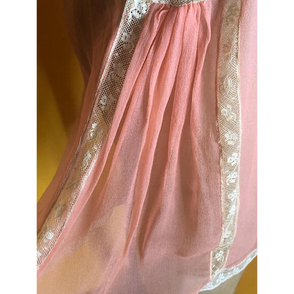 1920s Pink One Piece Lace Trim SHEER STEP IN  W/Floral Appliqué. XS-S - Picture 7 of 10